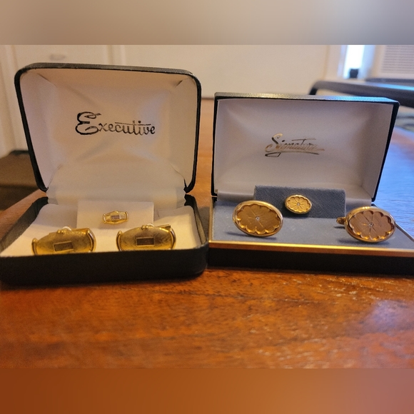 2 Vintage Cluff link and tie tack sets - Picture 1 of 5